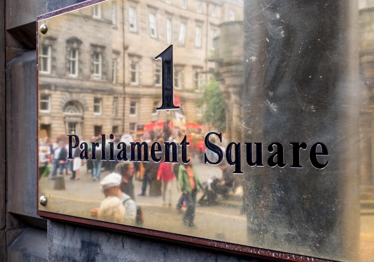 Parliament Sq Apartment Edinburgh Luaran gambar